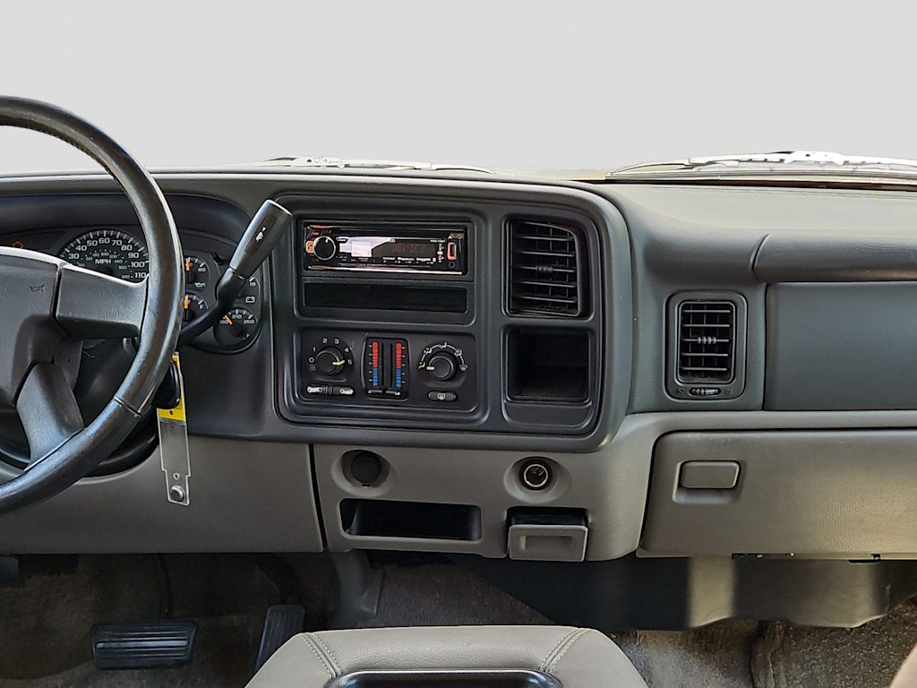 Thumbnail: 2003 Chevrolet Tahoe - 9