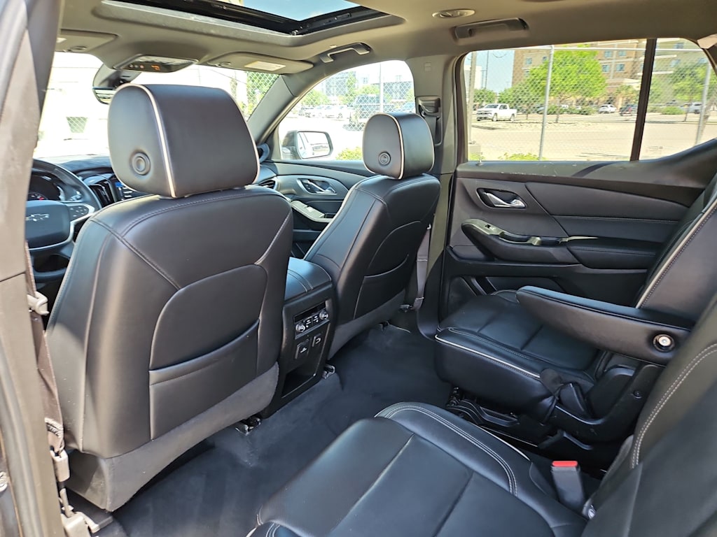 2023 Chevrolet Traverse Premier 11