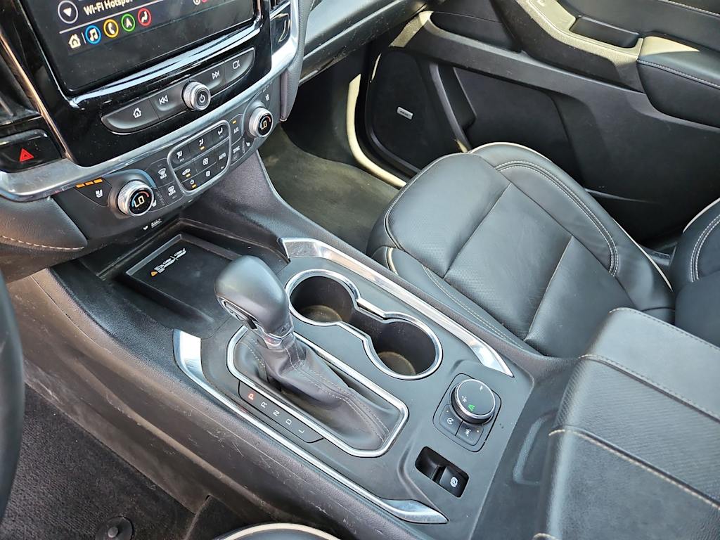 2023 Chevrolet Traverse Premier 13