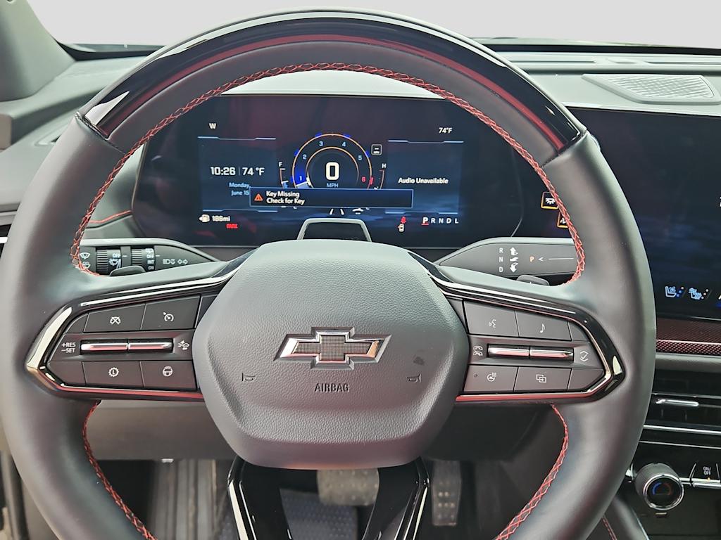 Thumbnail: 2026 Chevrolet Traverse - 8
