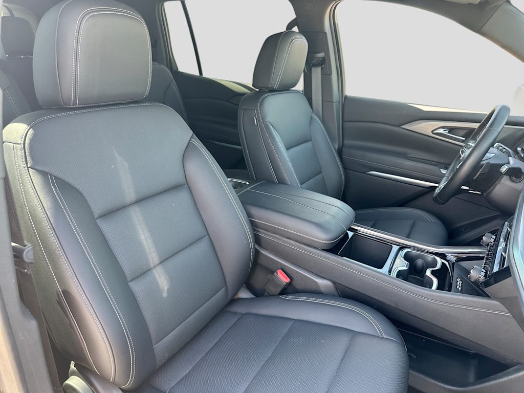 Thumbnail: 2025 Chevrolet Traverse - 28