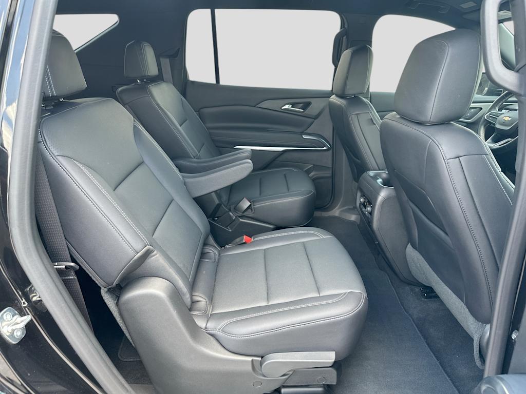 Thumbnail: 2025 Chevrolet Traverse - 27