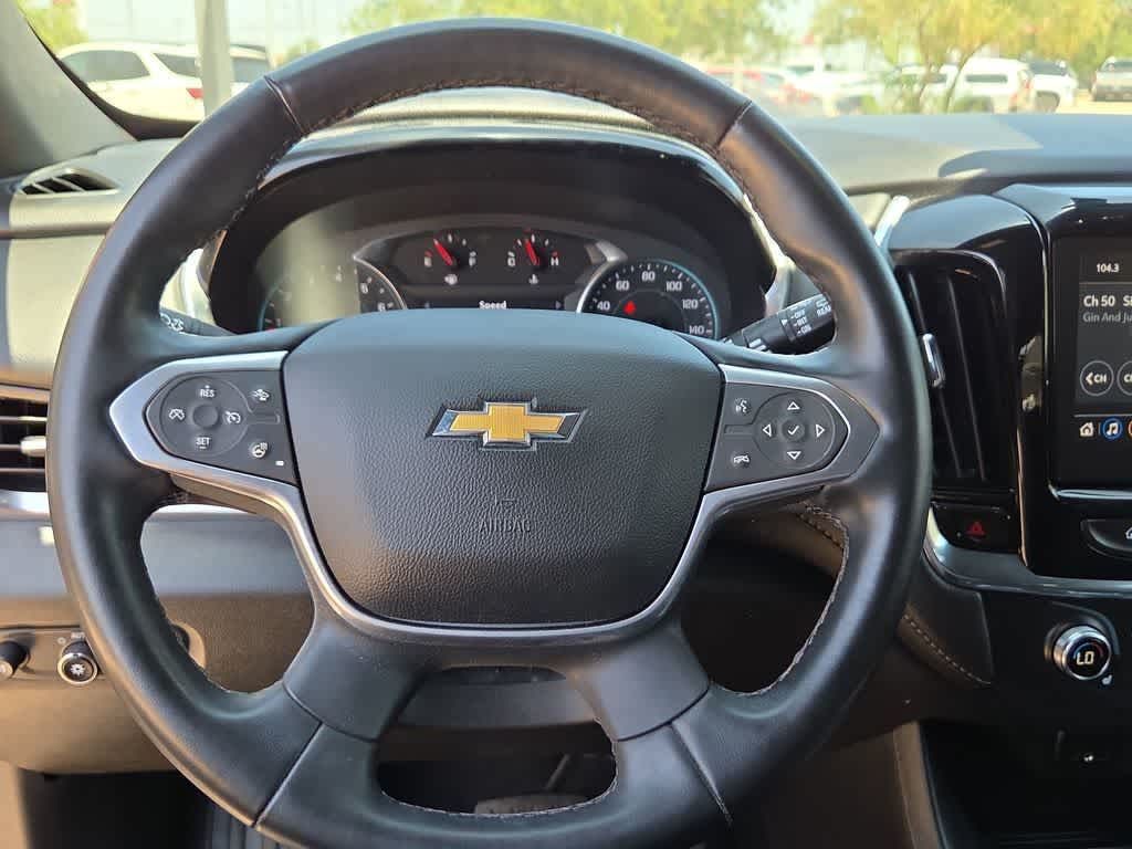 Thumbnail: 2023 Chevrolet Traverse - 14