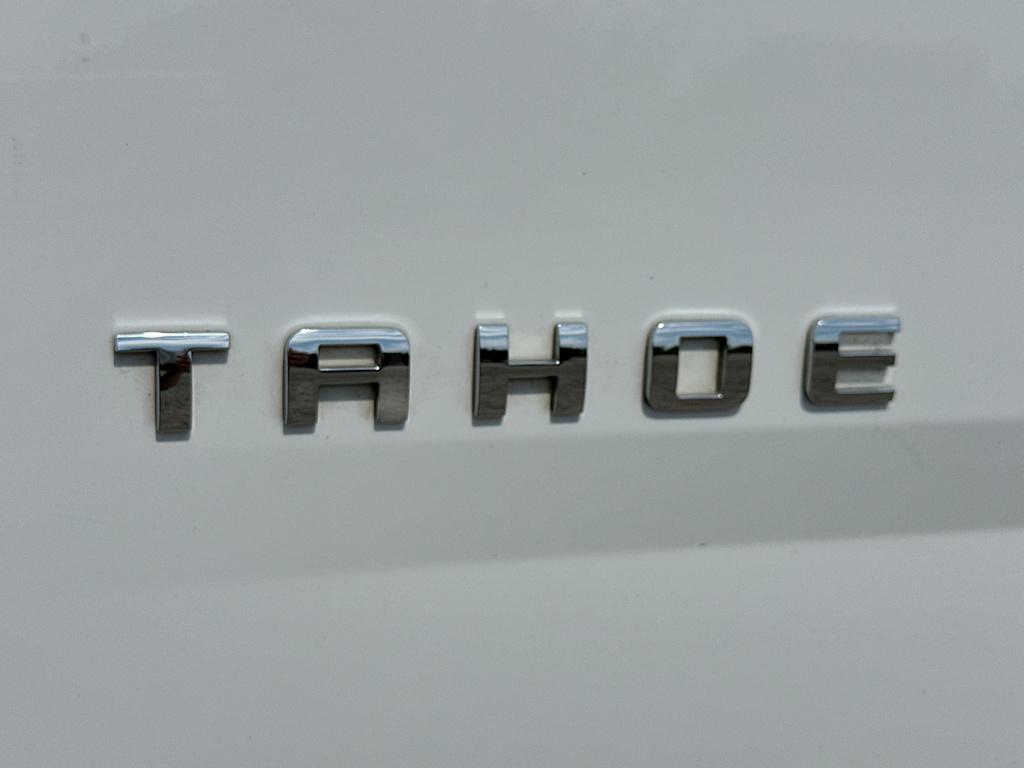 Thumbnail: 2018 Chevrolet Tahoe - 7