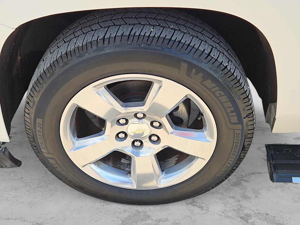 Thumbnail: 2015 Chevrolet Tahoe - 8