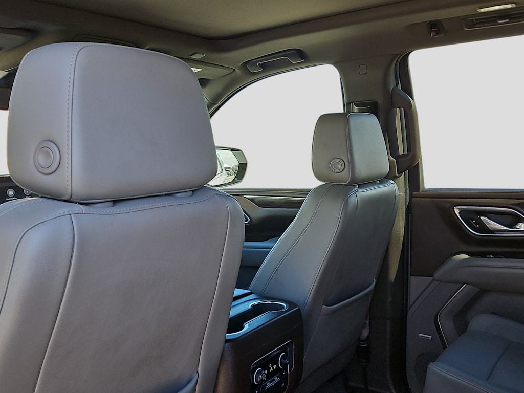 Thumbnail: 2021 Chevrolet Tahoe - 12