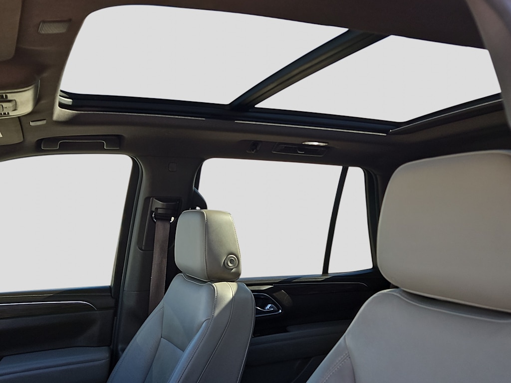 Thumbnail: 2021 Chevrolet Tahoe - 23