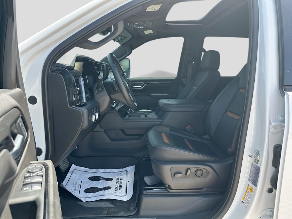 Thumbnail: 2025 GMC Sierra 2500 - 10
