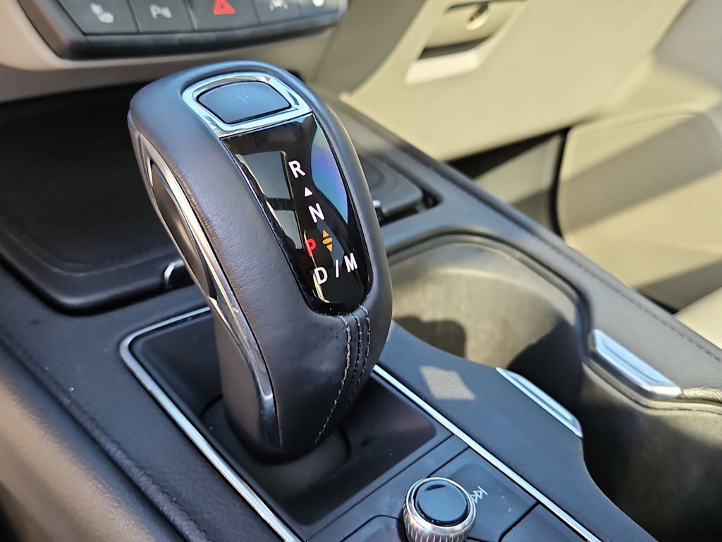 Thumbnail: 2019 Cadillac XT4 - 28