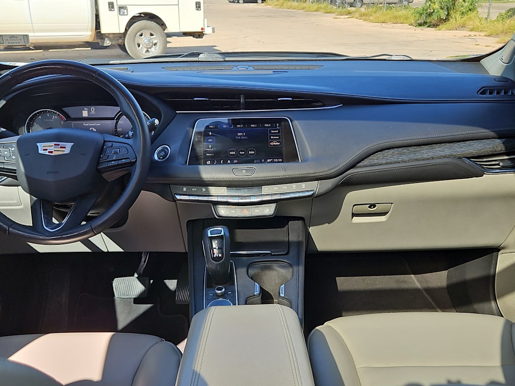 Thumbnail: 2019 Cadillac XT4 - 9