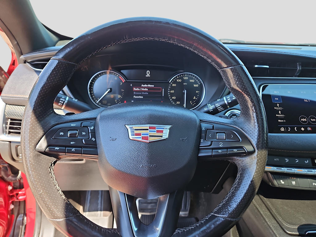 Thumbnail: 2019 Cadillac XT4 - 8