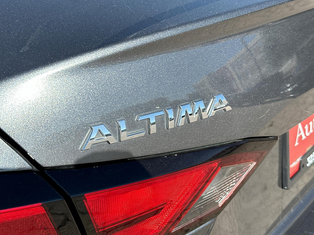 Thumbnail: 2021 Nissan Altima - 27
