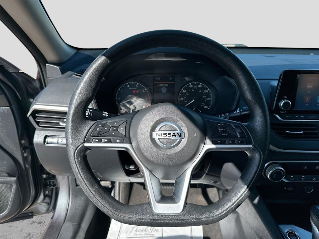 Thumbnail: 2021 Nissan Altima - 9