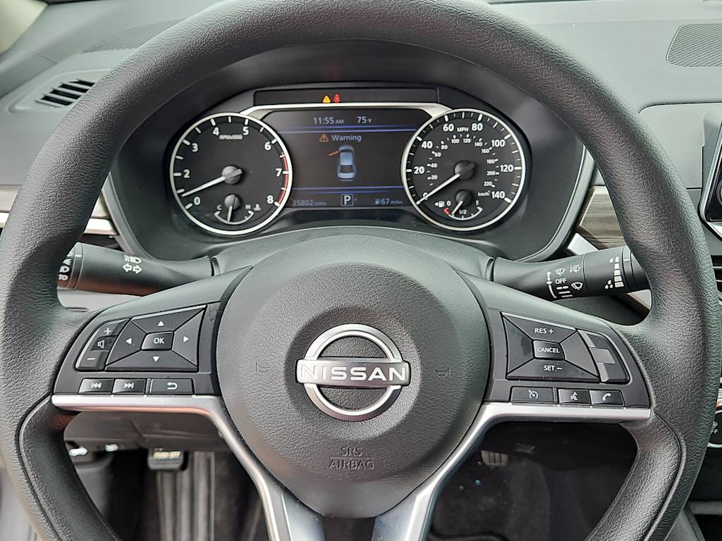 Thumbnail: 2025 Nissan Altima - 24