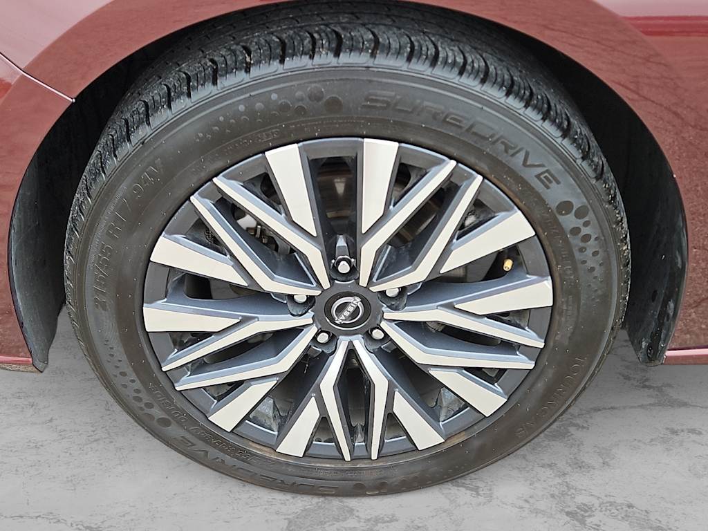 Thumbnail: 2024 Nissan Altima - 7