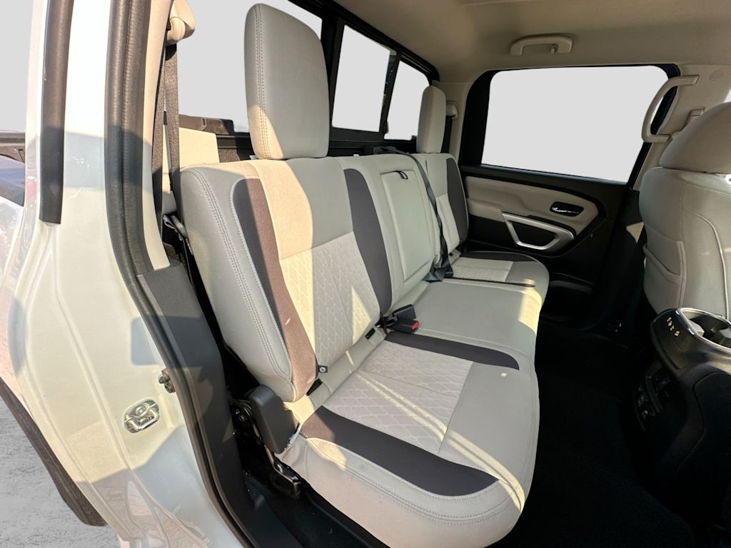 Thumbnail: 2024 Nissan Titan - 12