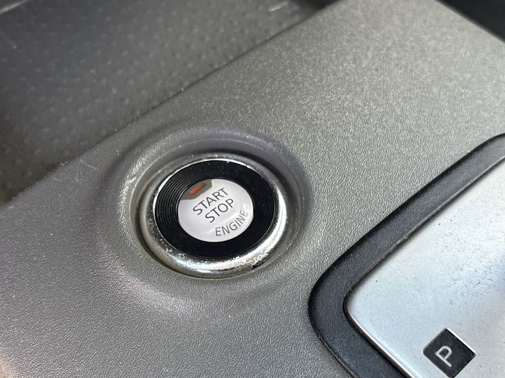 Thumbnail: 2021 Nissan Frontier - 24