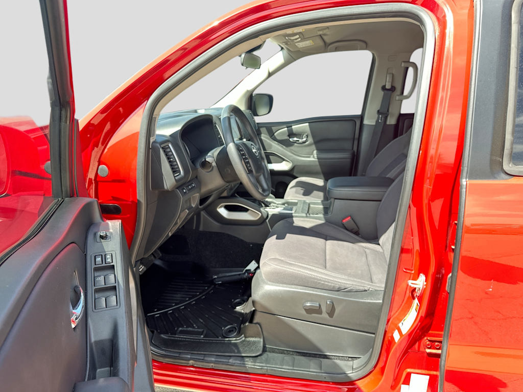 Thumbnail: 2022 Nissan Frontier - 10