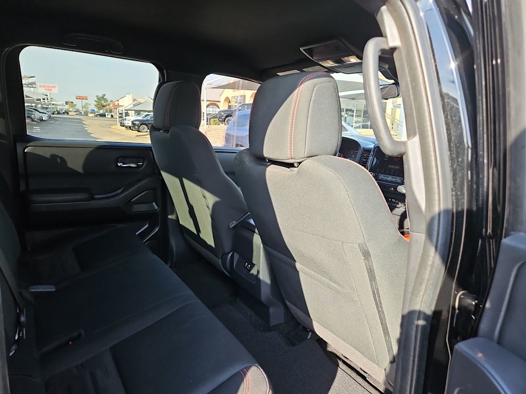 Thumbnail: 2023 Nissan Frontier - 21