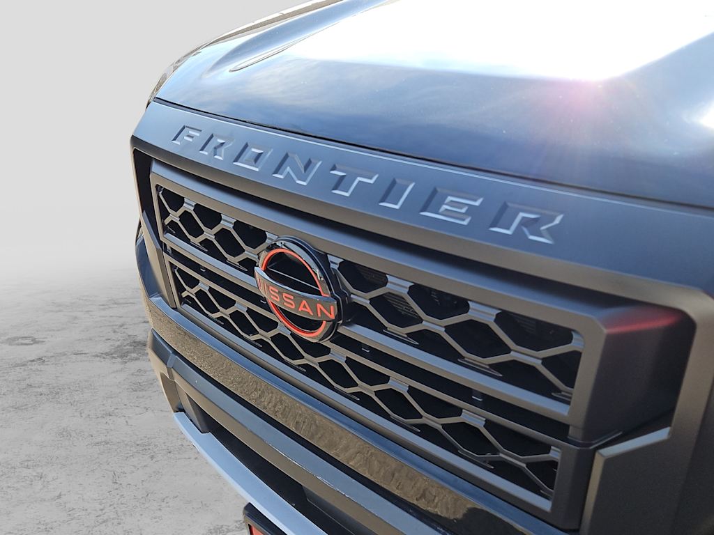 Thumbnail: 2023 Nissan Frontier - 20