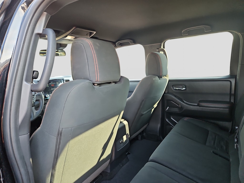 Thumbnail: 2023 Nissan Frontier - 21