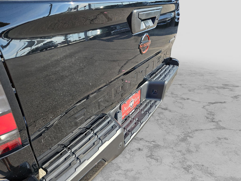 Thumbnail: 2023 Nissan Frontier - 7