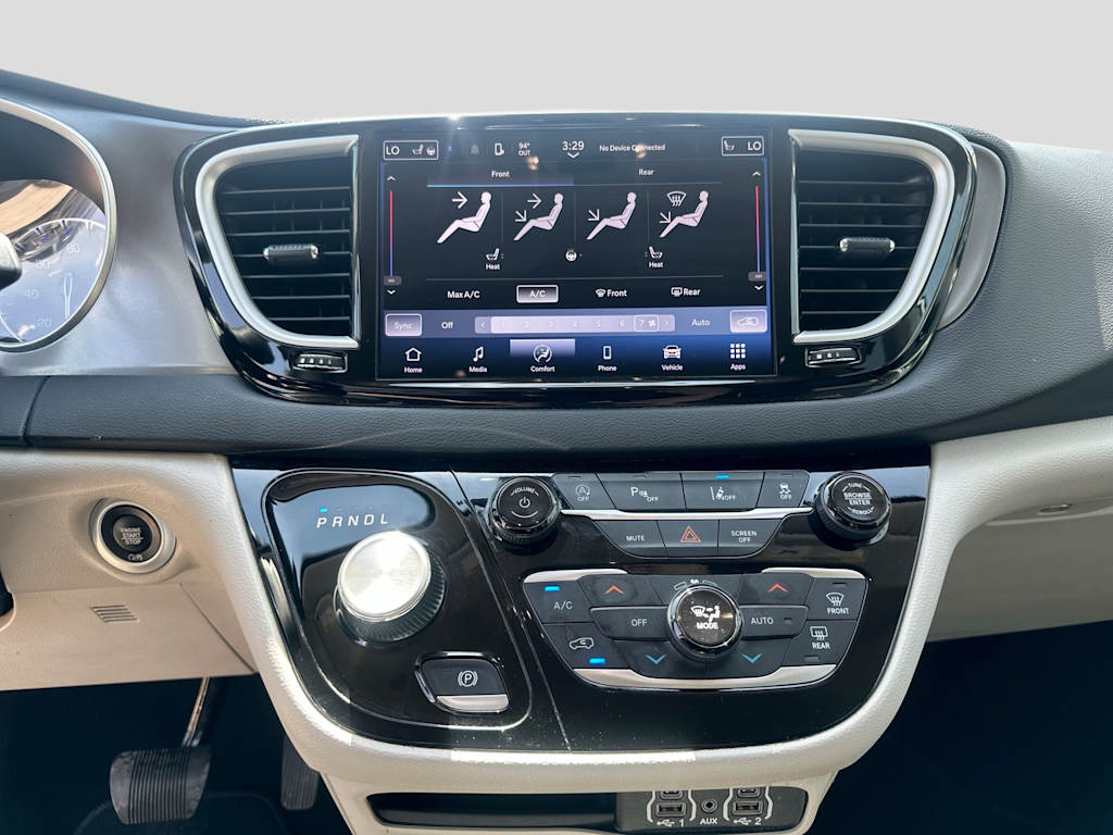 Thumbnail: 2024 Chrysler Pacifica - 15