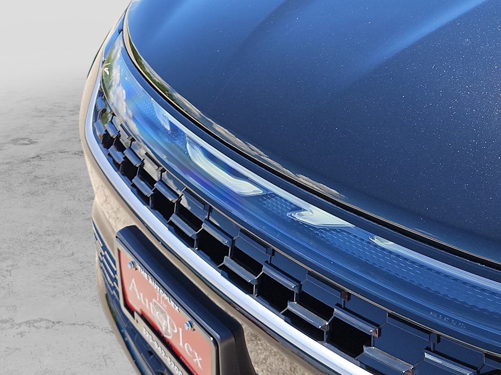 Thumbnail: 2027 Chrysler Pacifica - 20