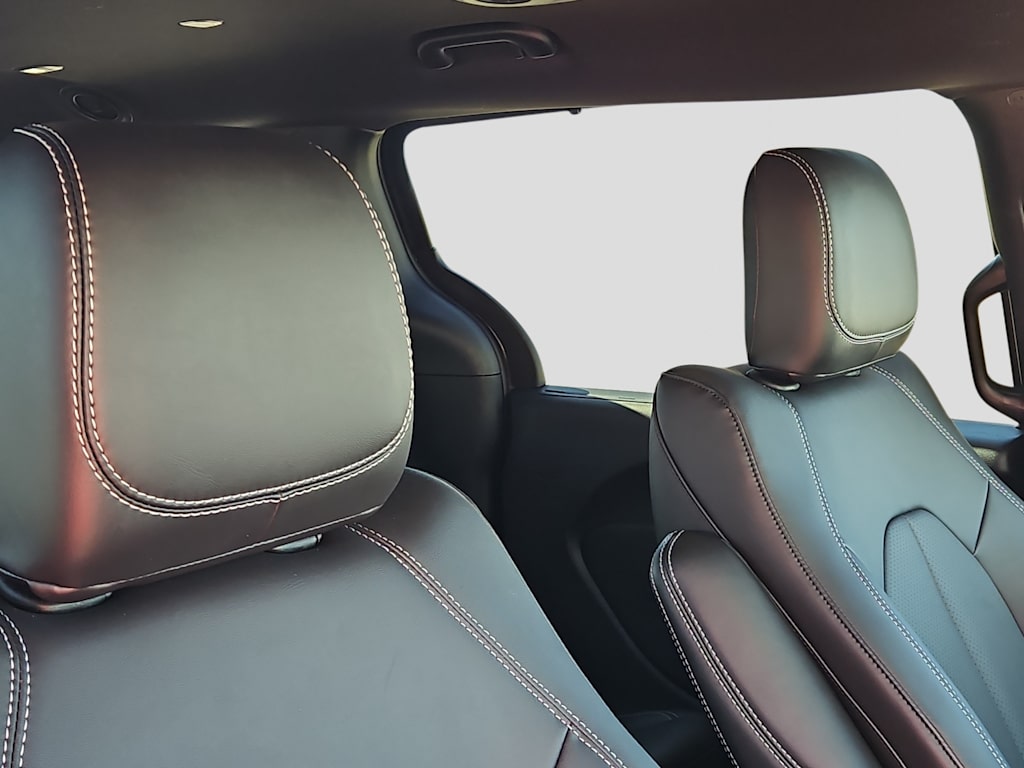 Thumbnail: 2026 Chrysler Pacifica - 22