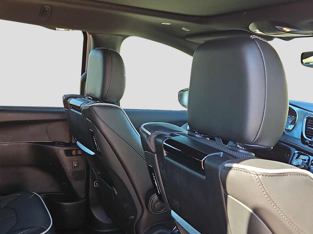 Thumbnail: 2026 Chrysler Pacifica - 21