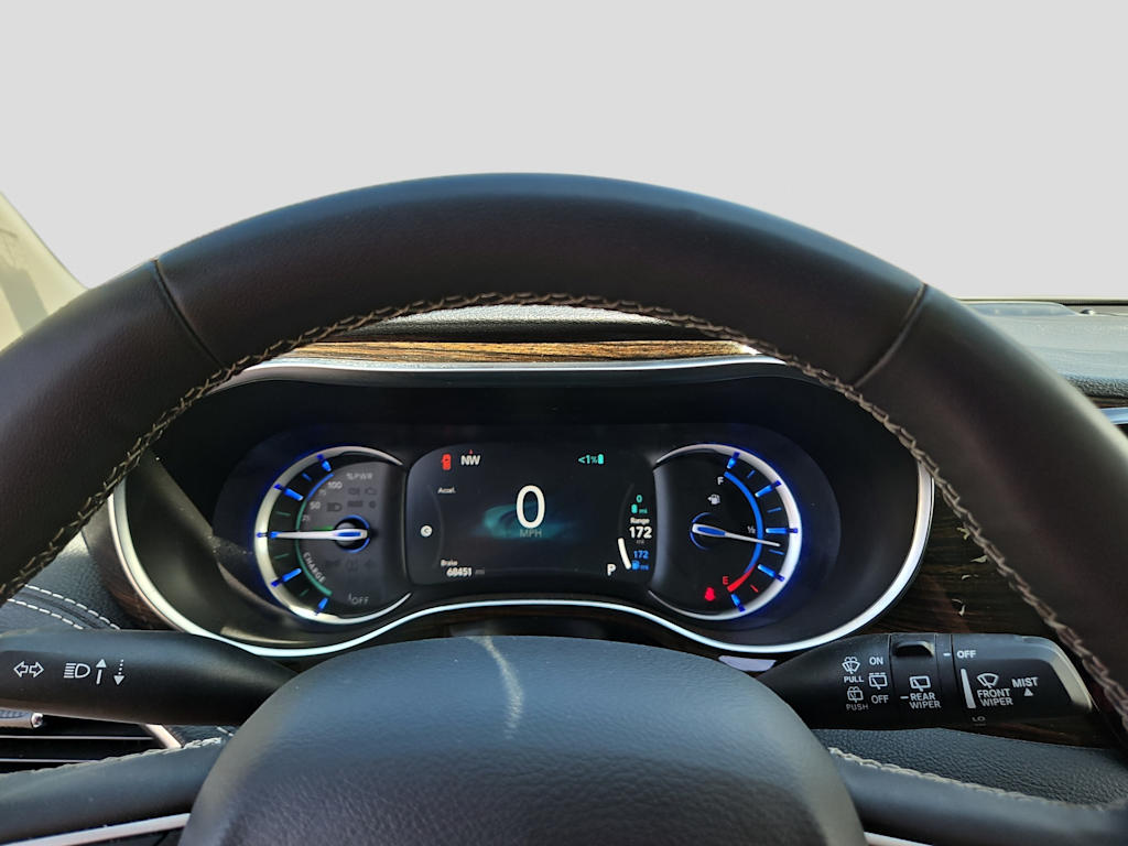 Thumbnail: 2023 Chrysler Pacifica - 15
