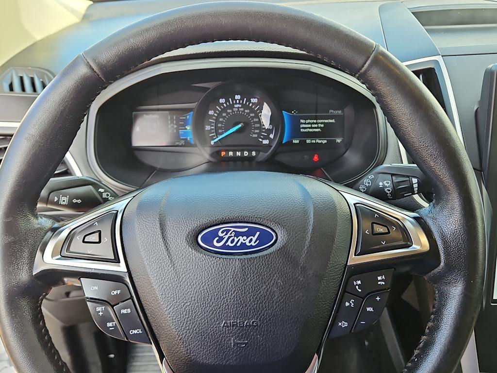 Thumbnail: 2022 Ford Edge - 21