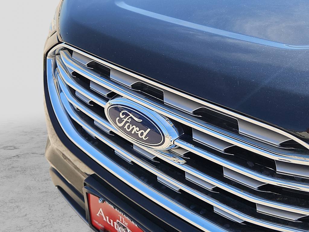 Thumbnail: 2023 Ford Edge - 21