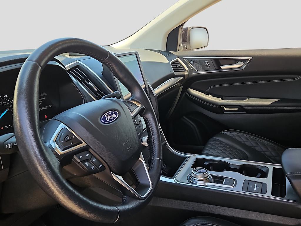 Thumbnail: 2023 Ford Edge - 2