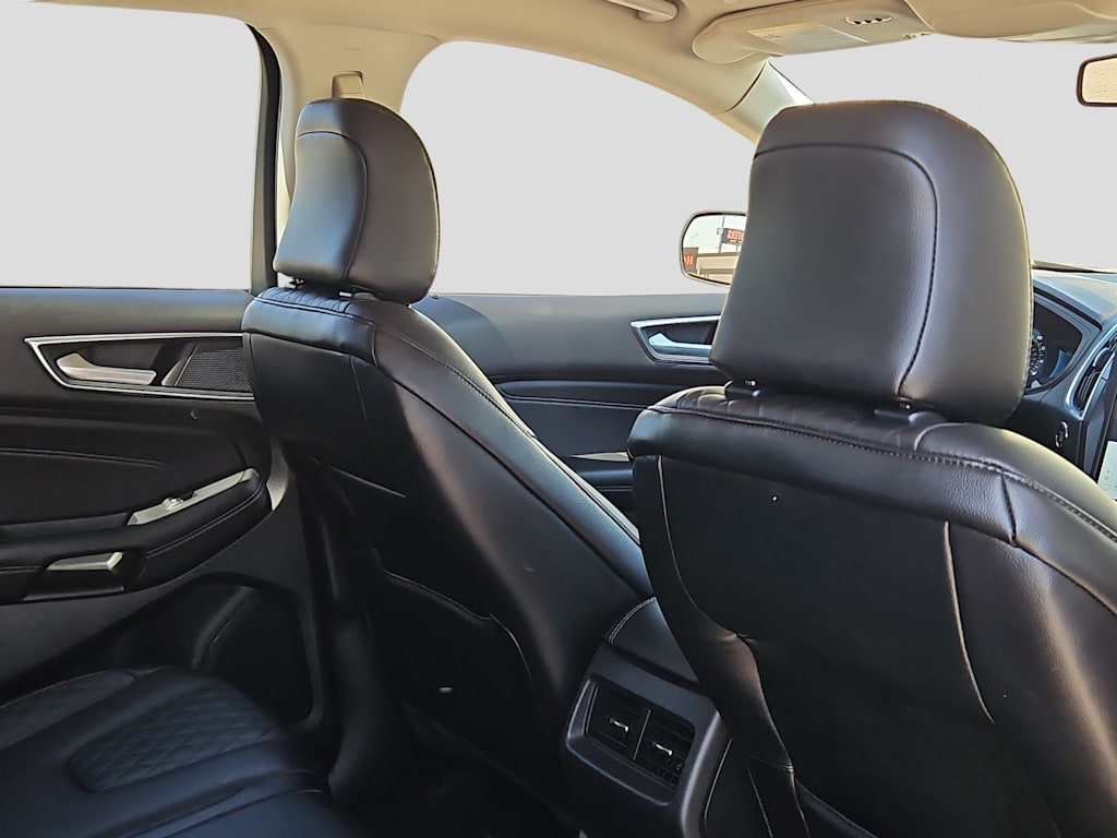 Thumbnail: 2023 Ford Edge - 11