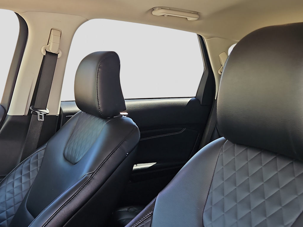 Thumbnail: 2023 Ford Edge - 10