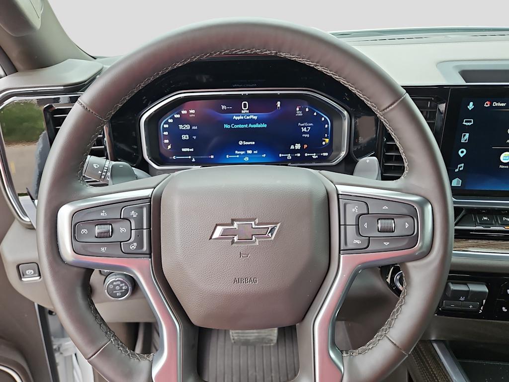 Thumbnail: 2026 Chevrolet Silverado 1500 - 9