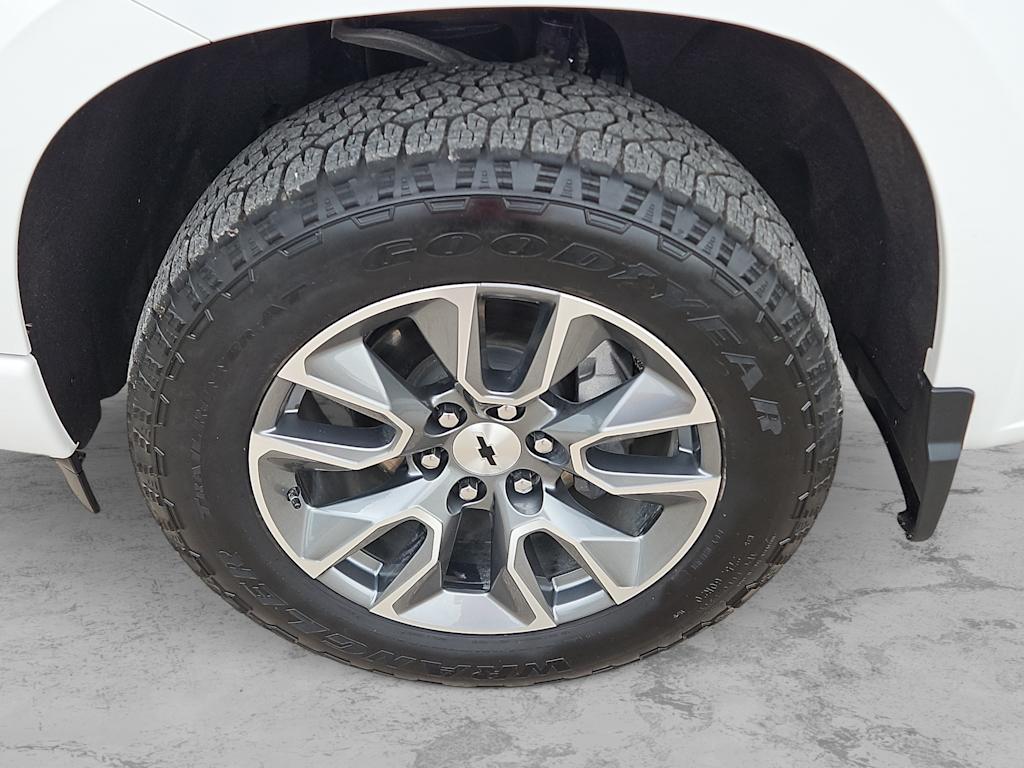 Thumbnail: 2026 Chevrolet Silverado 1500 - 8