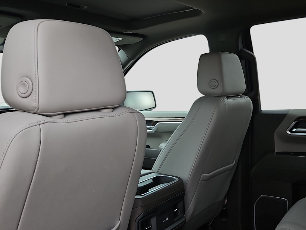Thumbnail: 2026 Chevrolet Silverado 1500 - 11