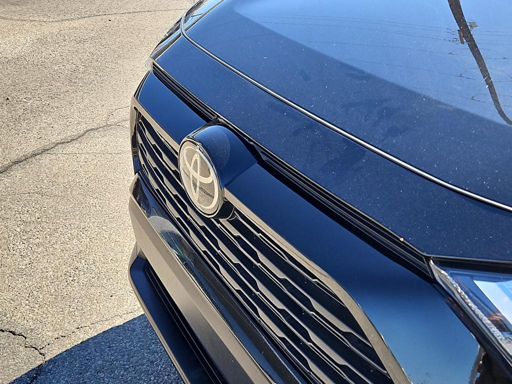 Thumbnail: 2024 Toyota RAV4 - 22