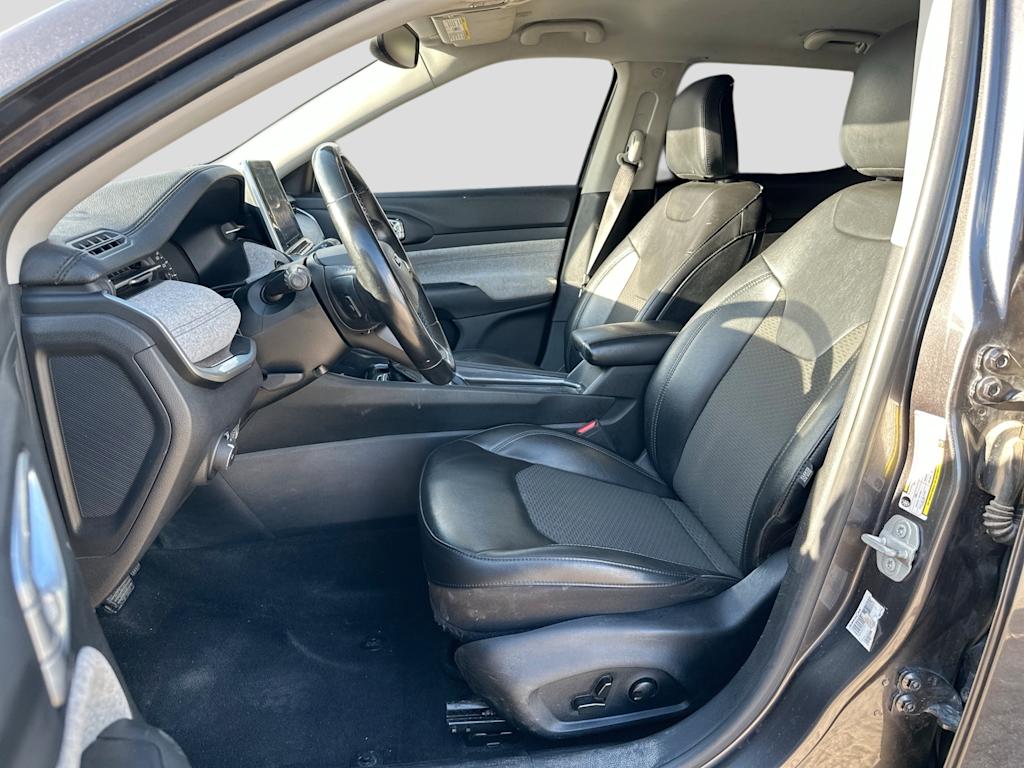 Thumbnail: 2022 Jeep Compass - 12