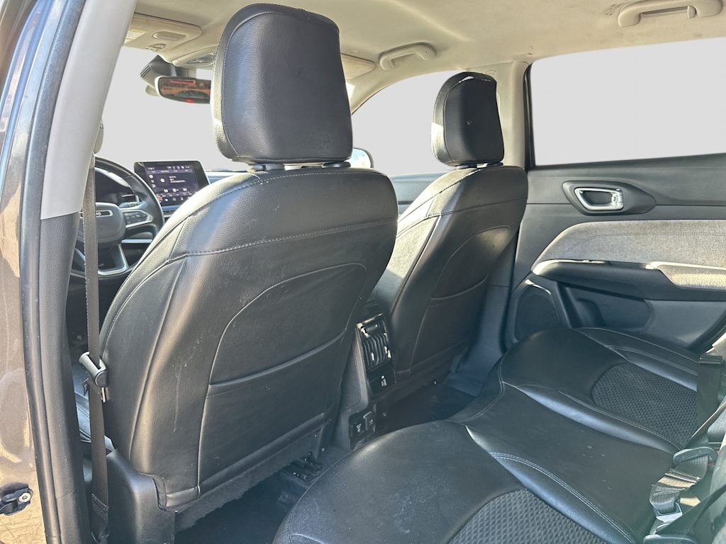 Thumbnail: 2022 Jeep Compass - 13