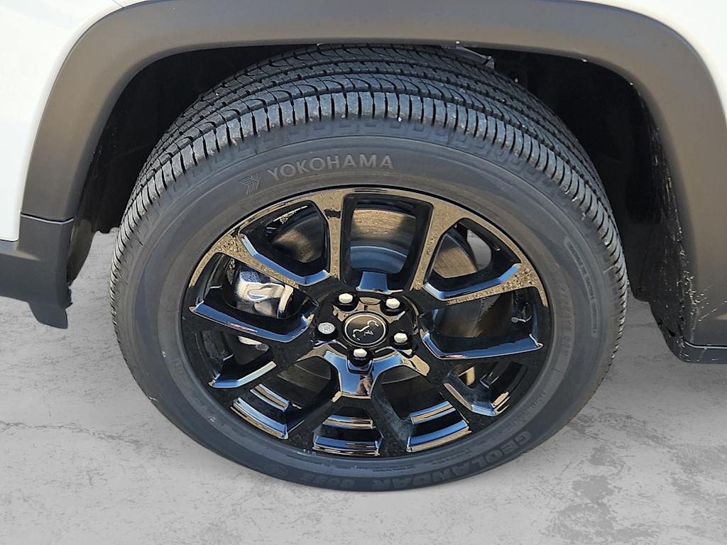 Thumbnail: 2026 Jeep Compass - 8