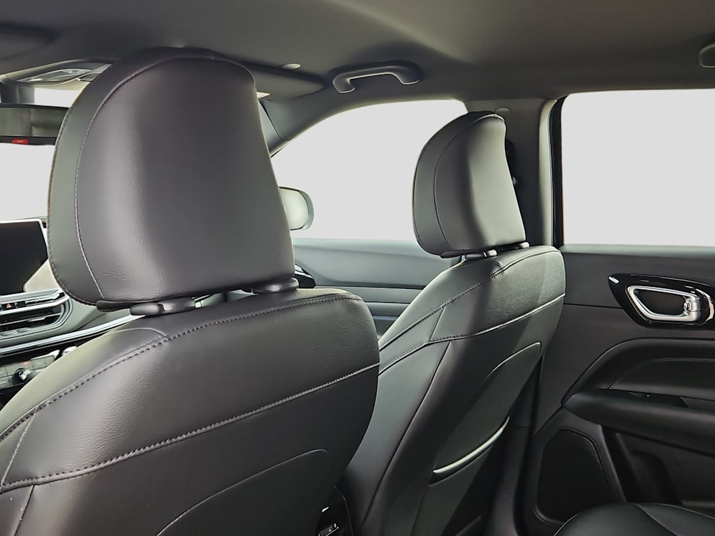 Thumbnail: 2026 Jeep Compass - 21