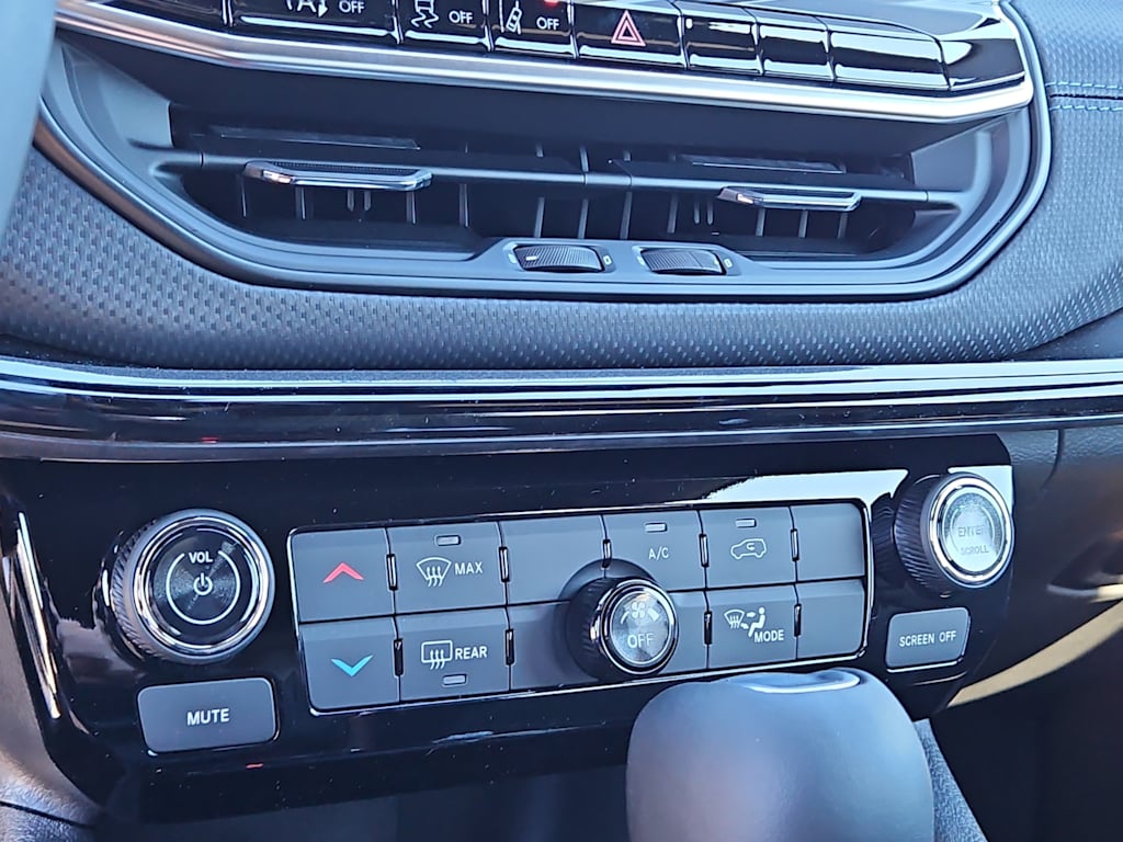 Thumbnail: 2026 Jeep Compass - 25