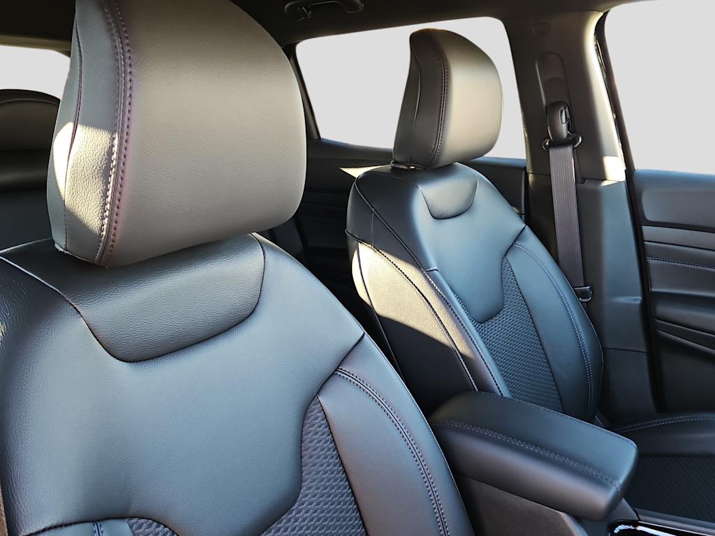 Thumbnail: 2026 Jeep Compass - 10