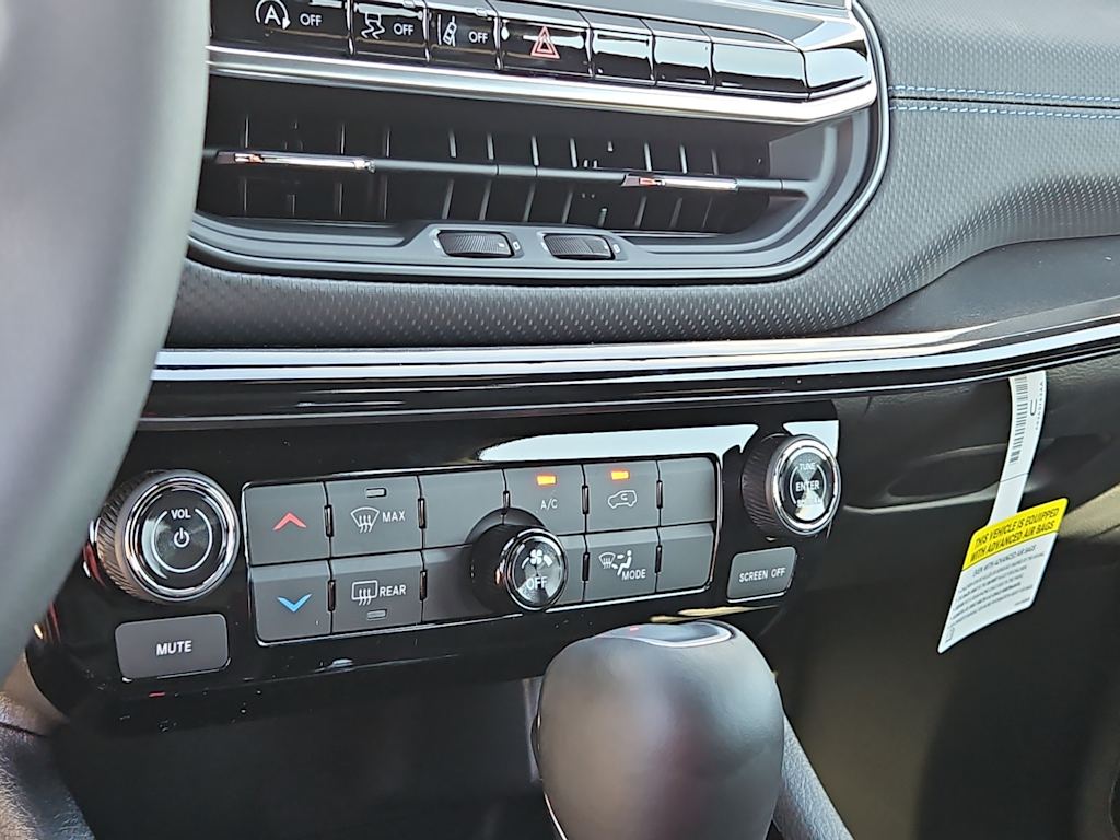 Thumbnail: 2026 Jeep Compass - 25