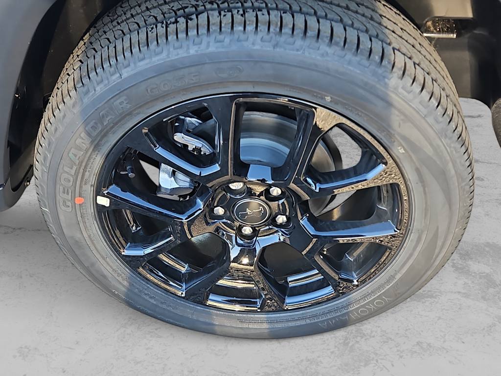 Thumbnail: 2026 Jeep Compass - 8