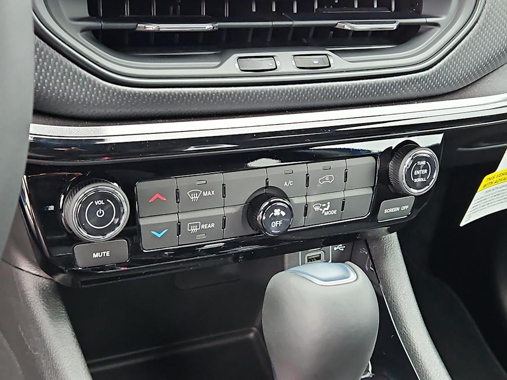 Thumbnail: 2026 Jeep Compass - 25