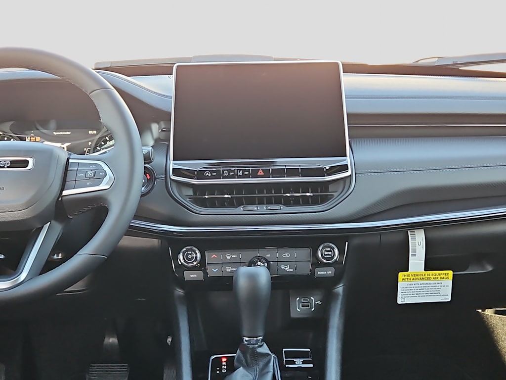 Thumbnail: 2026 Jeep Compass - 9